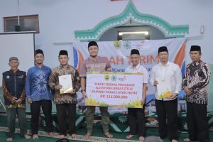 Penandatanganan MoU dan Simbolisasi Bantuan Kampung Bebas RTLH.